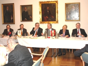 20090219RotaryWr.N.Weinversteigerung1.jpg